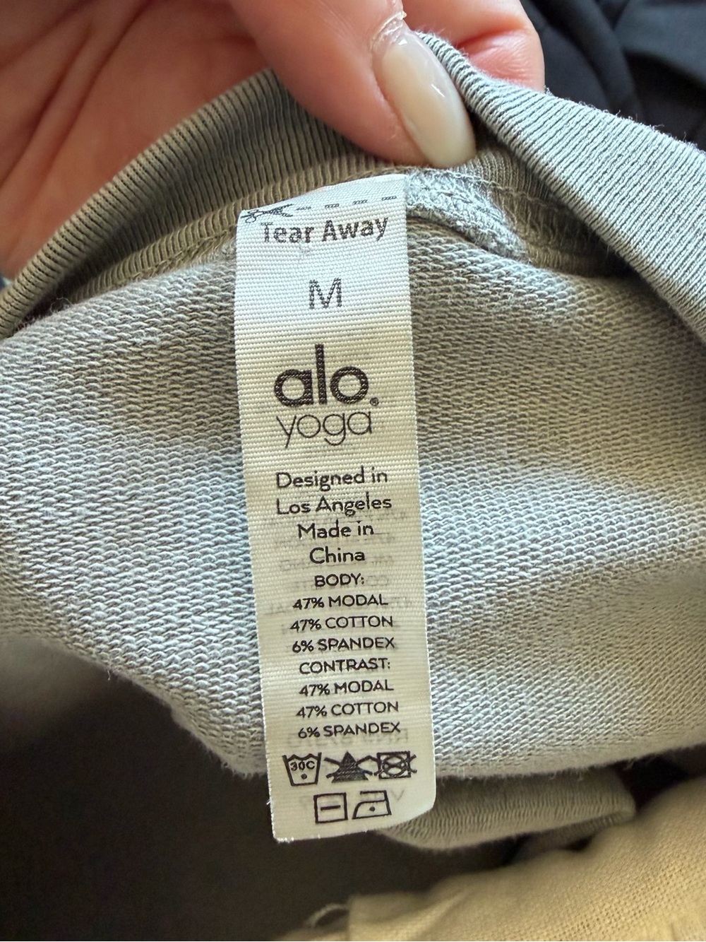 Alo Yoga Double Take Pullover Cropped Sweatshirt - Picture 5 of 5